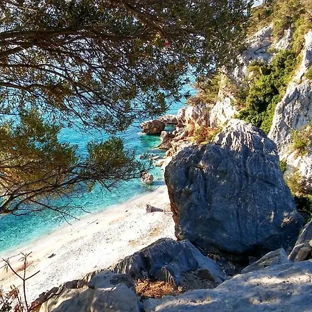 Apartment Limone *